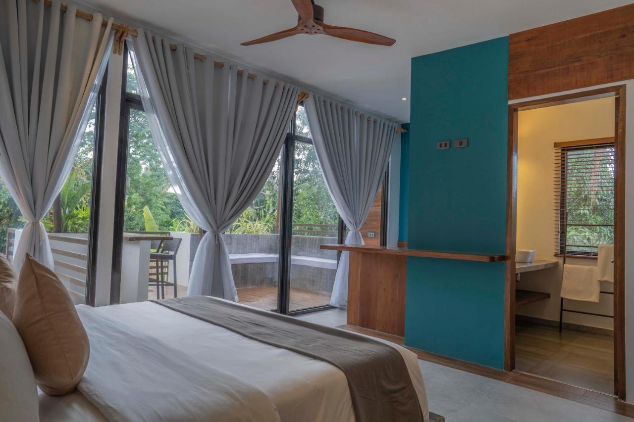 Bird Of Paradise Hotel 4*